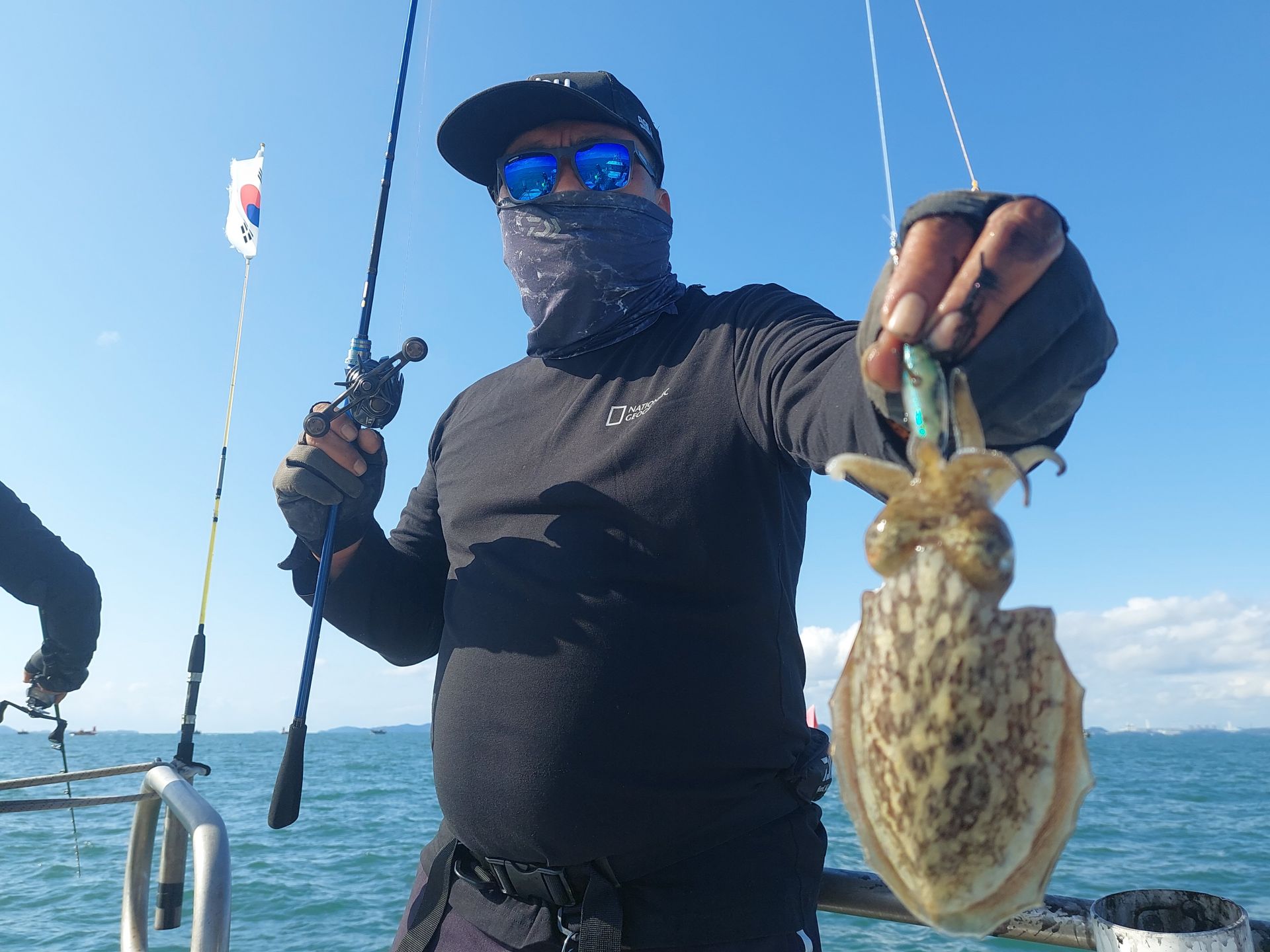 9월30일 홍원항 골드스타1호 갑오징어 조황 입니다